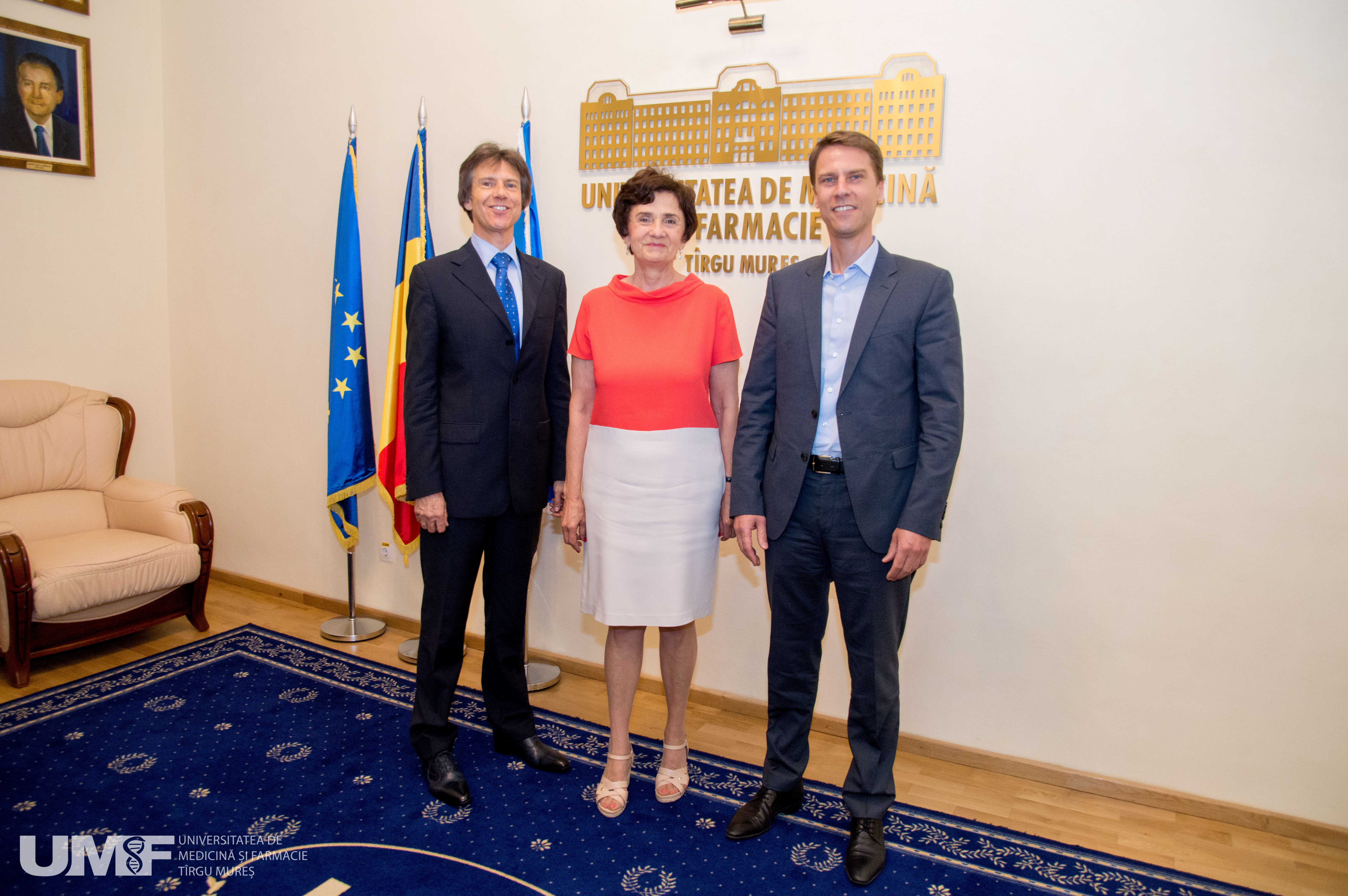 Consulul Germaniei la Sibiu și directorul Camerei de Comerț Româno-Germană, în vizită la UMF Tîrgu Mureș